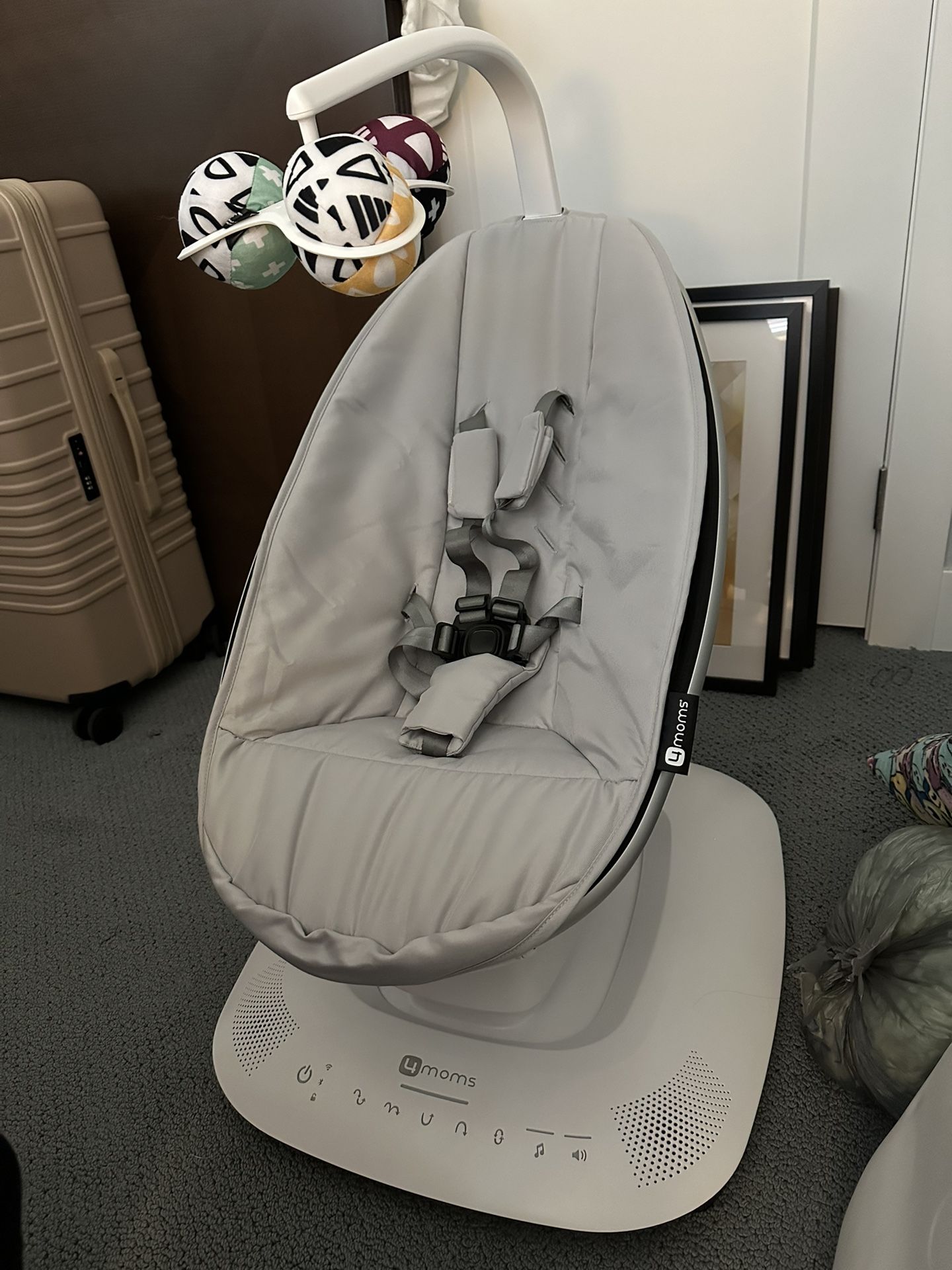 Mamaroo multi motion swing (newest model)