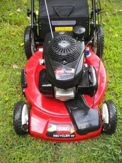 TORO REAR BAGGER SELF PROPELLED MOWER