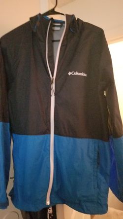New Columbia Windbreaker size small