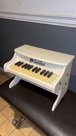 White Mini Piano - Schoenhut