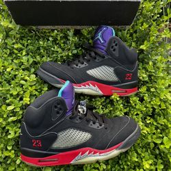 Size 10 - Jordan 5 Retro Top 3 Black 2020
