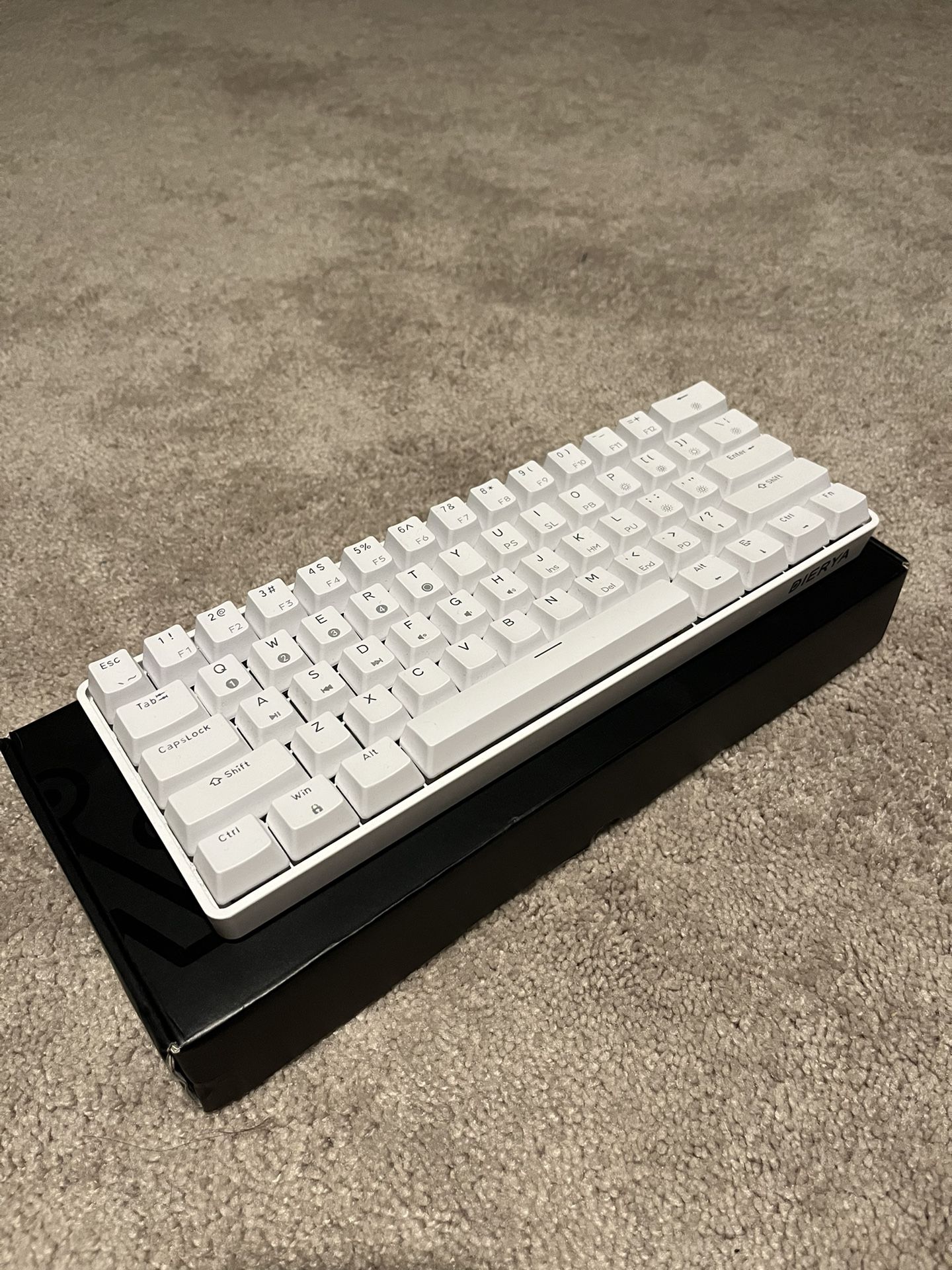 Dierya DK61 Mechanical Gaming Keyboard