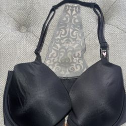 Victoria’s Secret Black Racerback Bra 