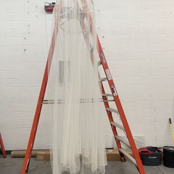 Off-White Over The Bed Canopy ONLY $5