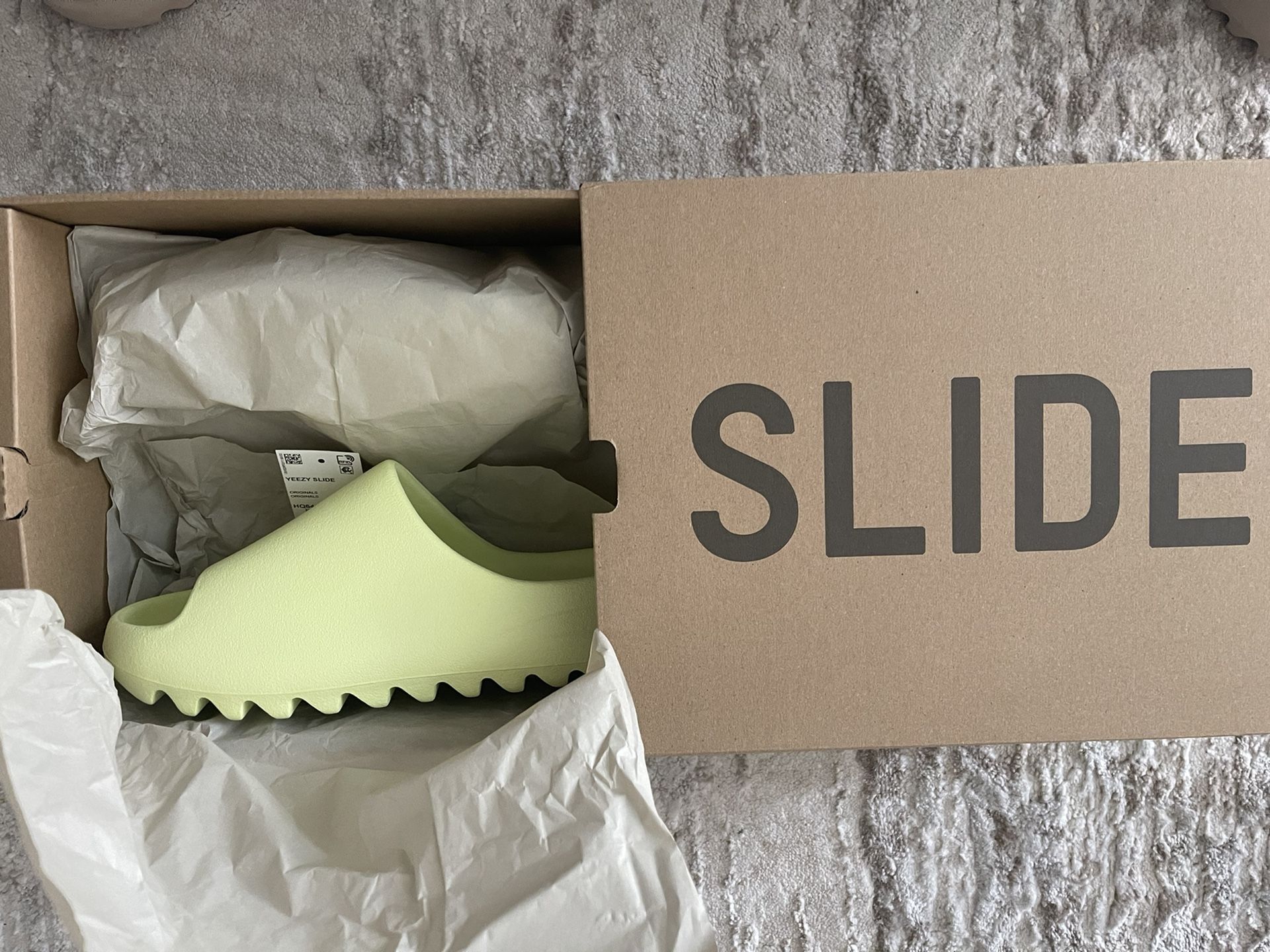 Addidaa Yeezy Slide Glow Green 