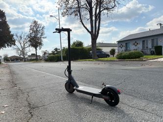 Electric scooter