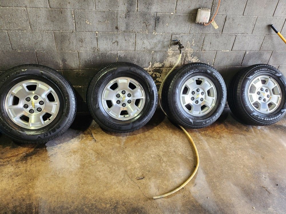 HI country H/T PRIN ALL SEASON HT2 265/70R17