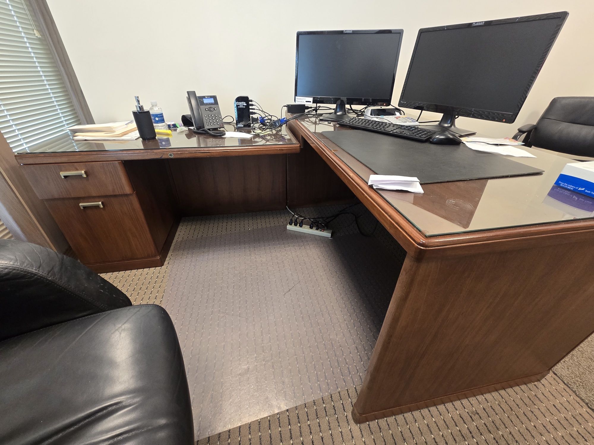 Office Furniture - Simi Valley