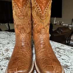 New Boots / Botas Nuevas 10-1/2