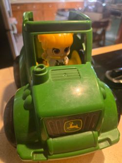 Mega Bloks John Deer tractor