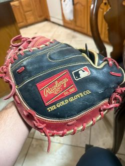 Heart of the Hide Catchers Glove