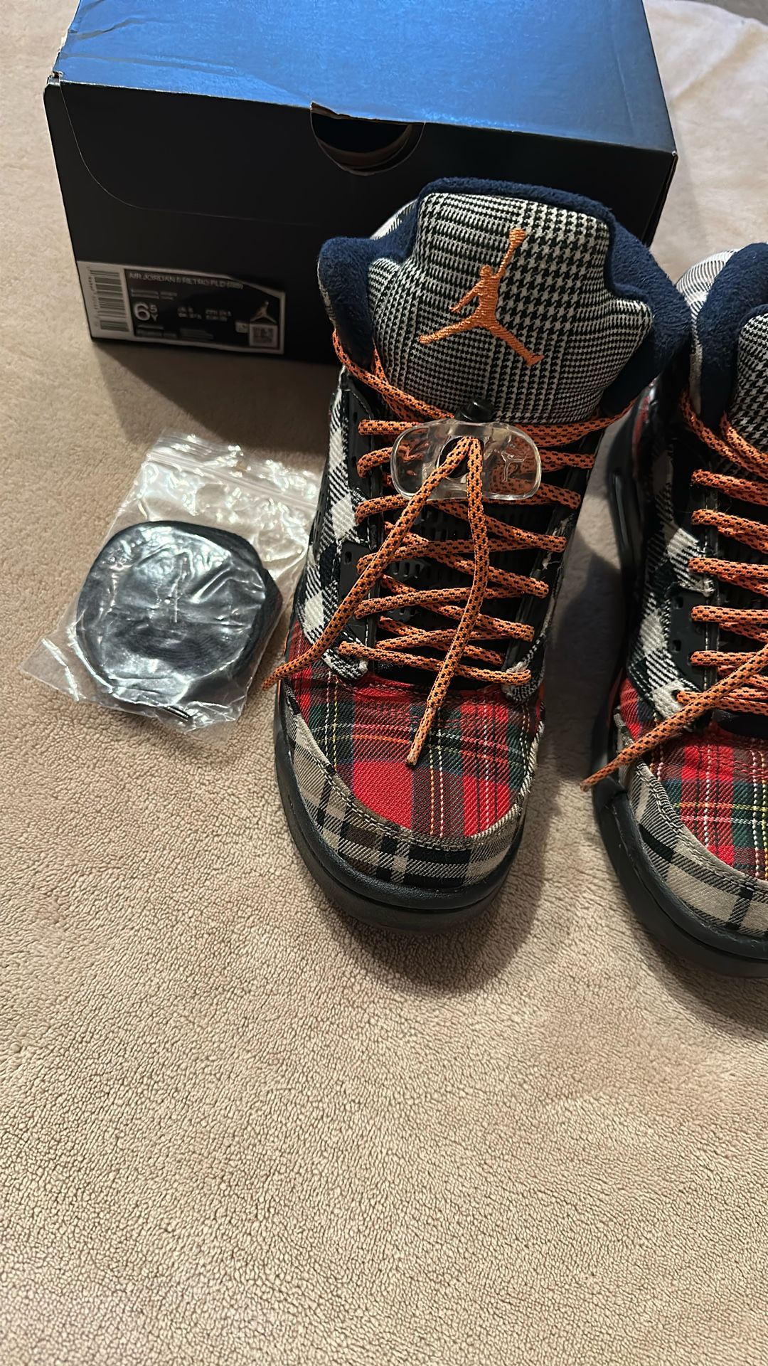 Air Jordan 5 Retro PLD - Size: 6.5Y