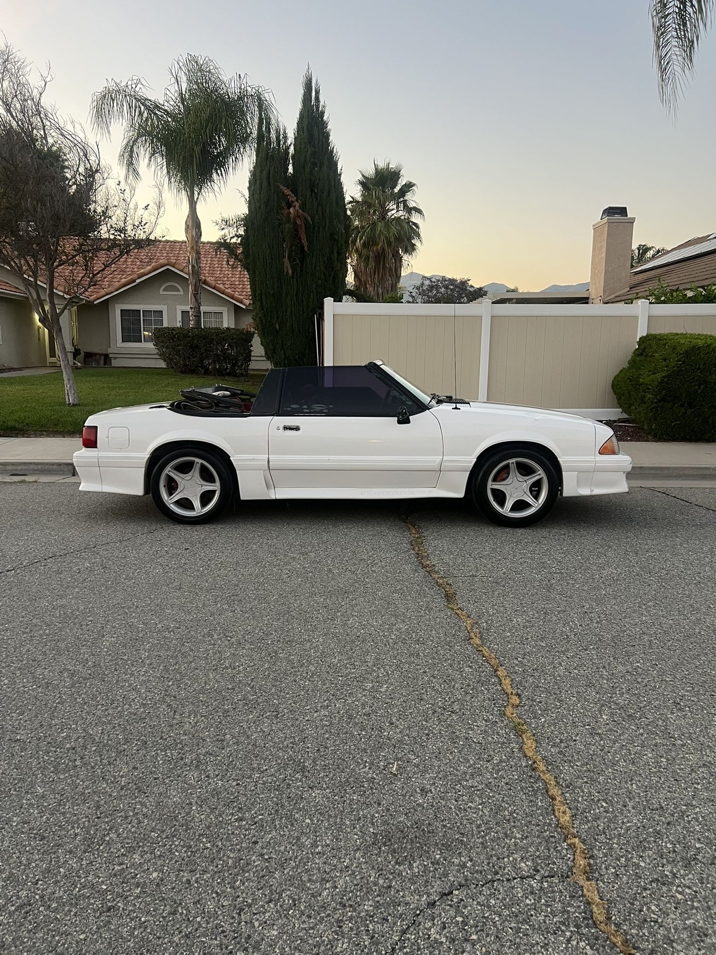 1990 Ford Mustang