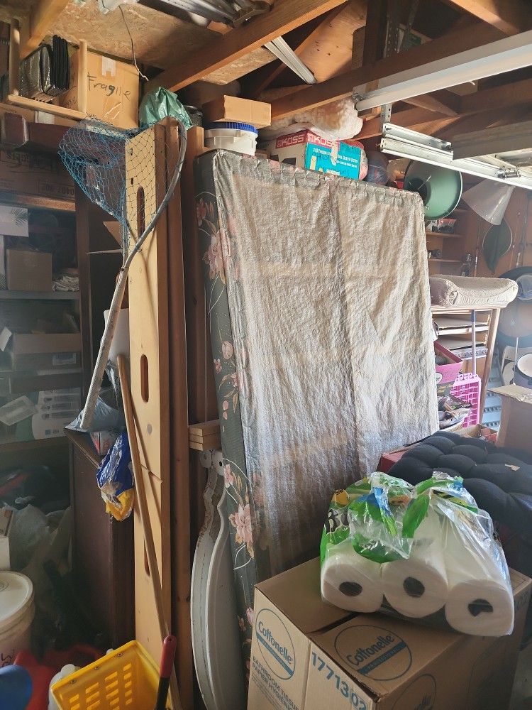 Full Size Bed And Trundle With Mattress All Wood