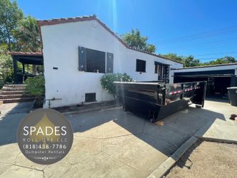 Fast & Reliable Dumpster Services - Available Same Day 