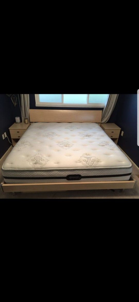 Clean King Size Beautyrest Luxury Mattress 
