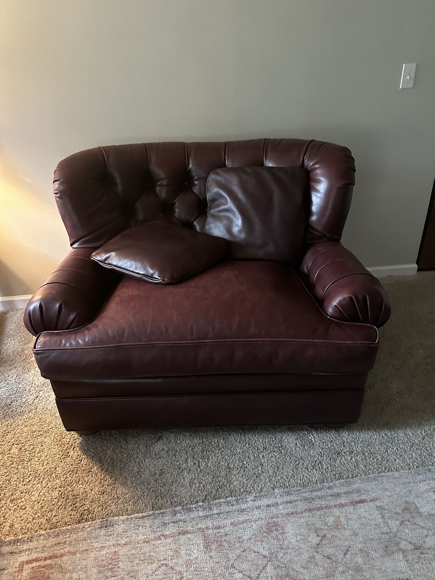 Red Leather Chairs With Ottoman 300 for Sale in Gig Harbor, WA OfferUp