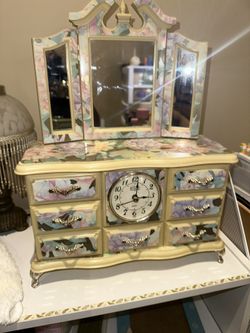 Vintage Jewelry Music Box with Clock