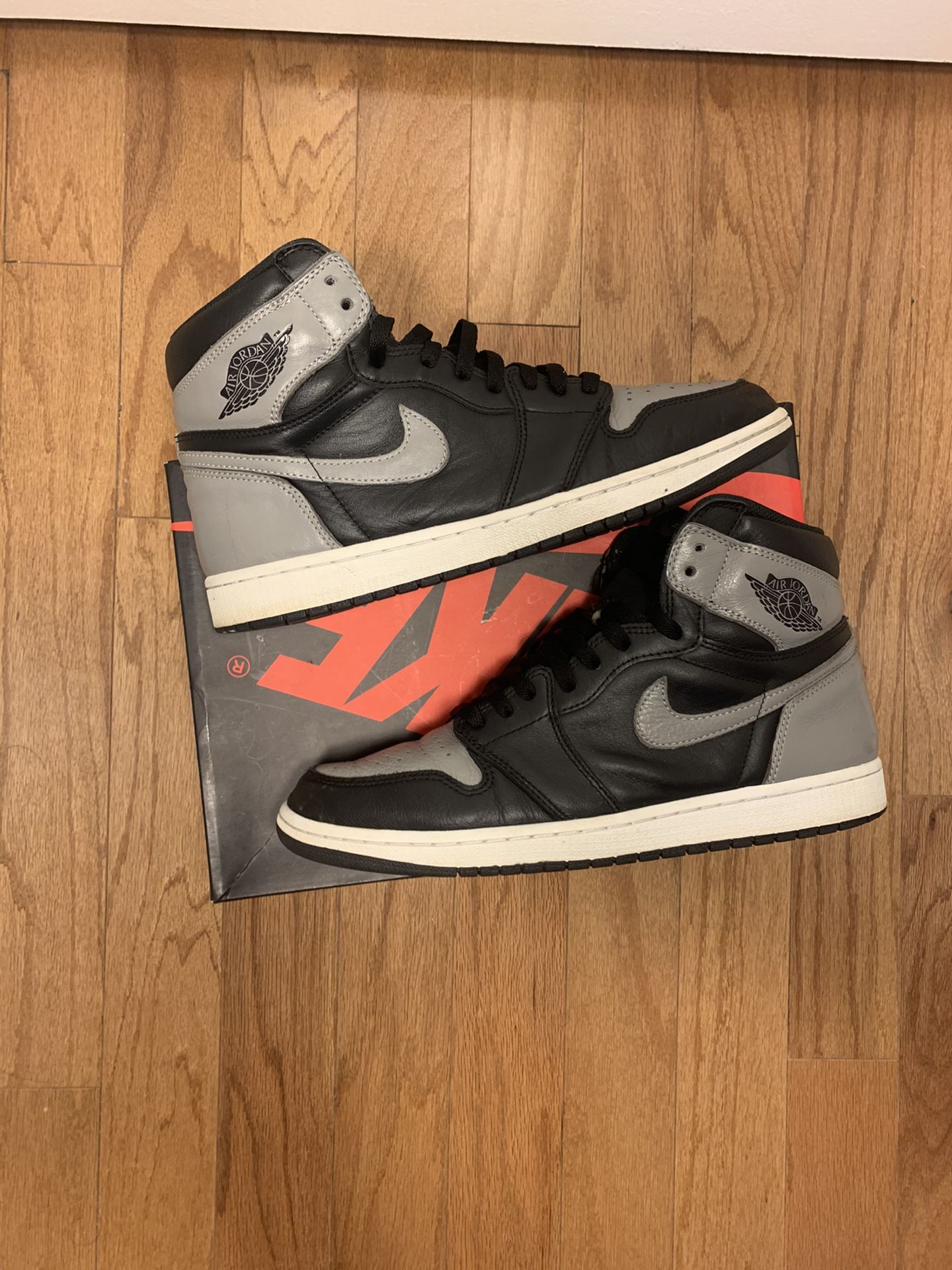 Jordan 1 Shadow