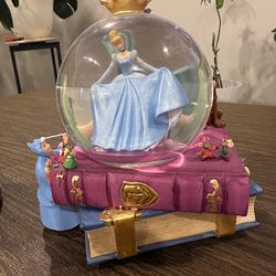 Disney SnowGlobe Cinderella