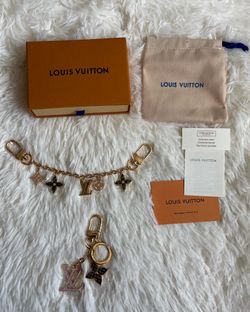 Lv Keychain set