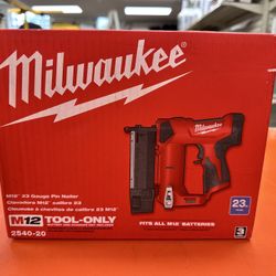 Milwaukee 2540-20 M12 12V 23 Gauge Pin Nailer 
