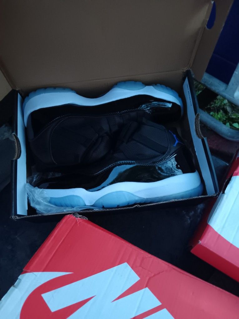 Shoes