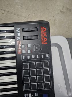 Akai Professional MPK249 49-key Keyboard Controller