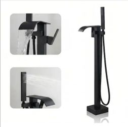 Povucky
Single-Handle Freestanding Floor-Mount Claw Foot Tub Faucet with Hand Shower in Matte Black