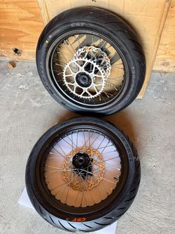 SurRon Ultra Bee Supermoto Wheel Set – BRAND NEW (OEM)
