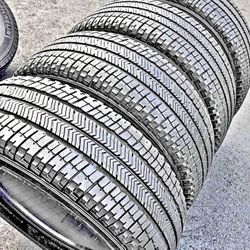 275/65R18 Michellin 🛞🔥 🏷️For sale 🎁set de llantas en perfecto estado 80%life 🤩