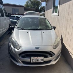 2014 Ford Fiesta