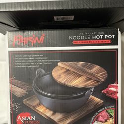 2 Liter Cast Iron Hot Pot And 15oz Rice Bowls 