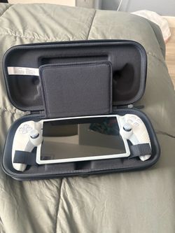 PlayStation Portal – Like New + Case & Protective Shell