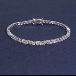 Mossinte Tennis Bracelet 