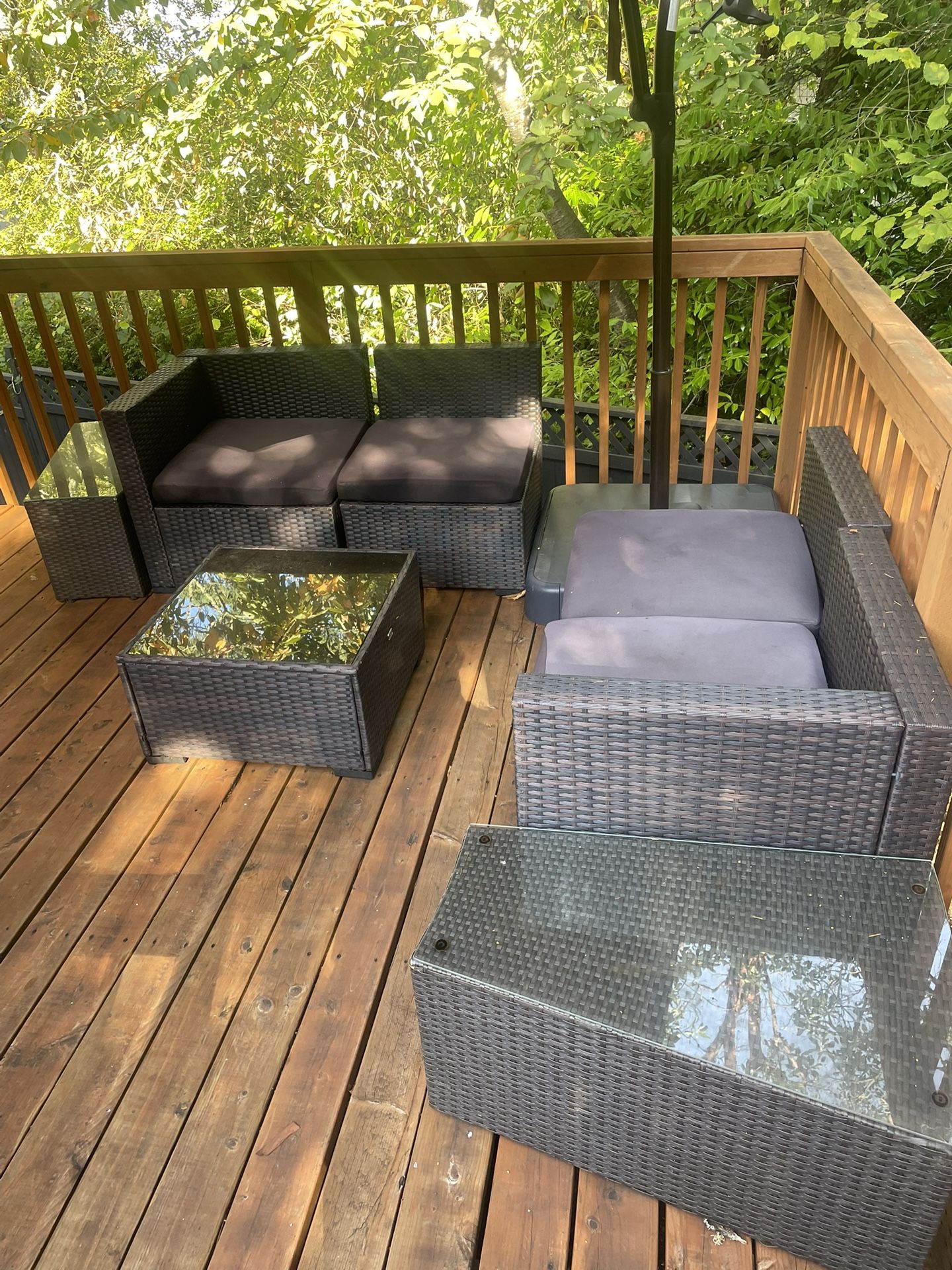 Patio Furniture (5 Piece)