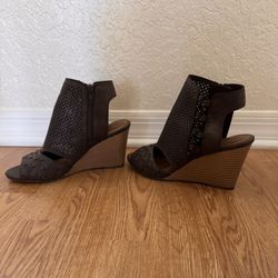 Women’s Sandals Size 8M