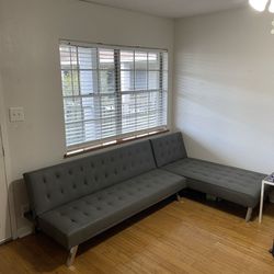 small sectional couch/bed