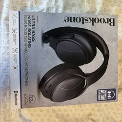Brookstone- Ultrabass Noise Isolating Headphones 