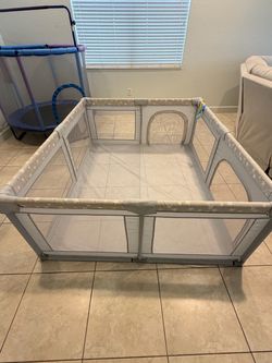 Playpen/pack n play