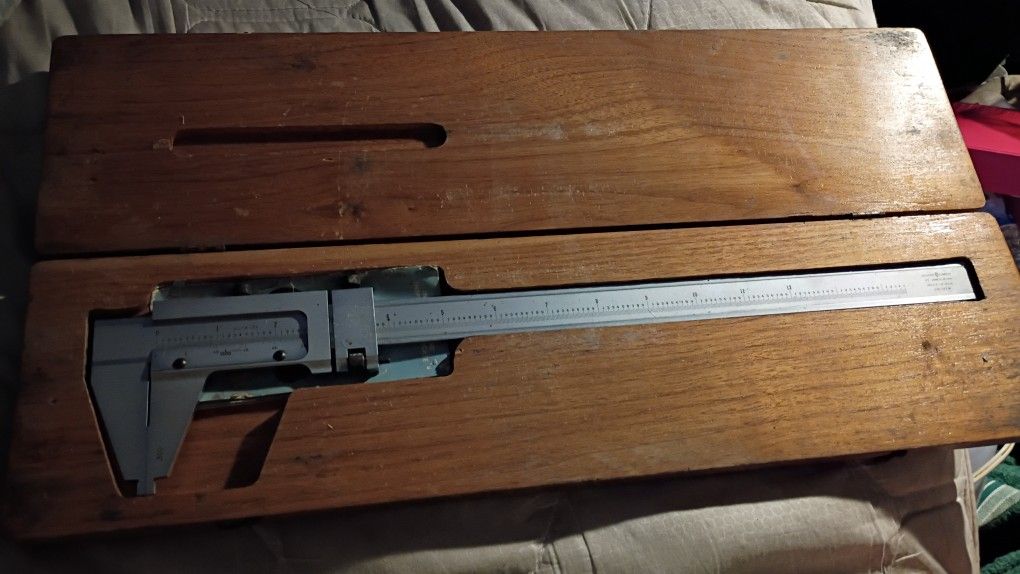 Antique Caliper Gauge