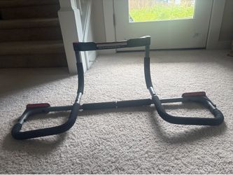 Pull up bar