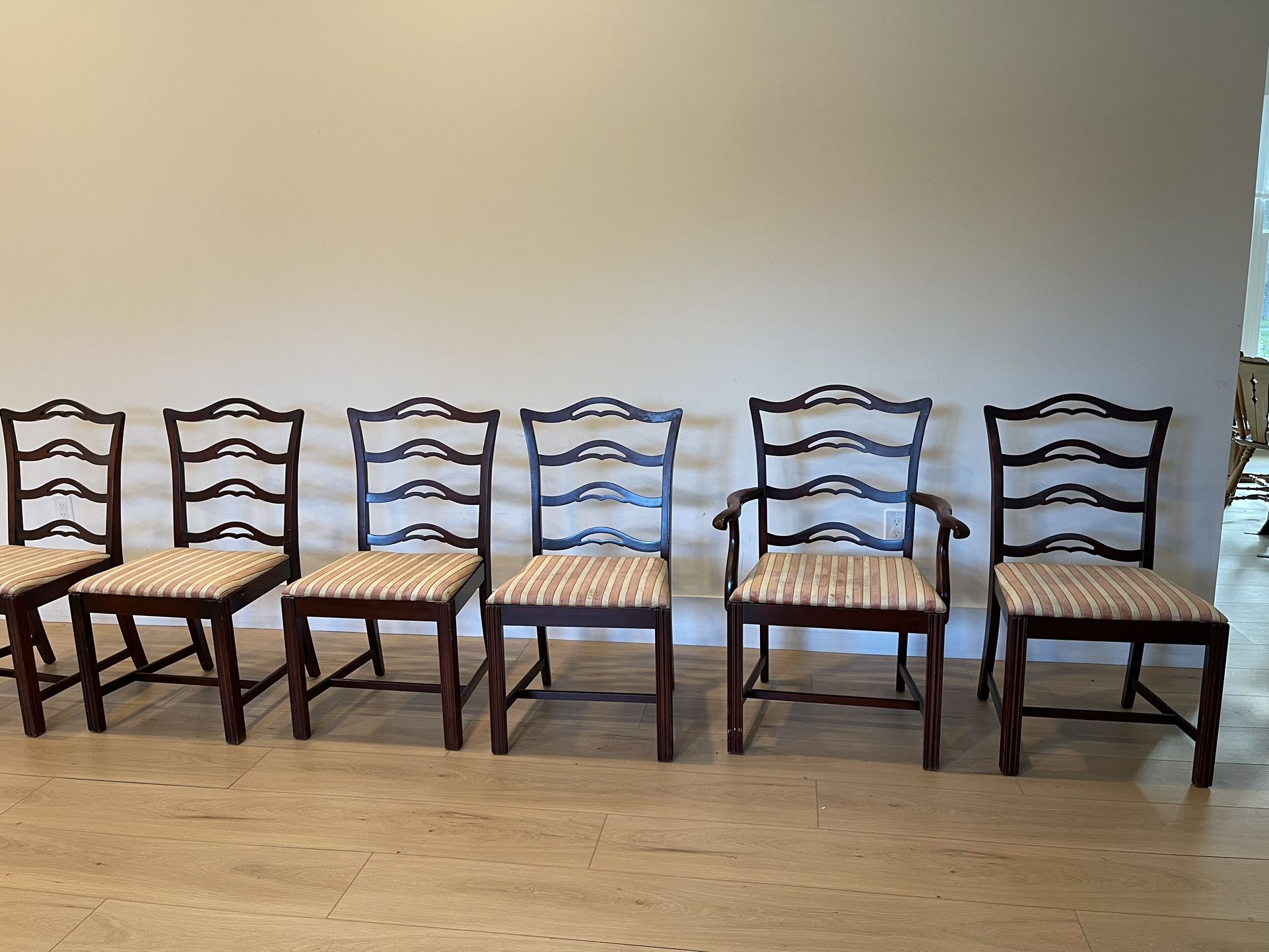 8 Chippendale Carved Mahogany “Ribbon-Back” Side Chairs