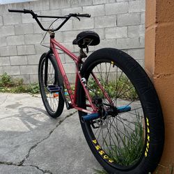 Bomma frame