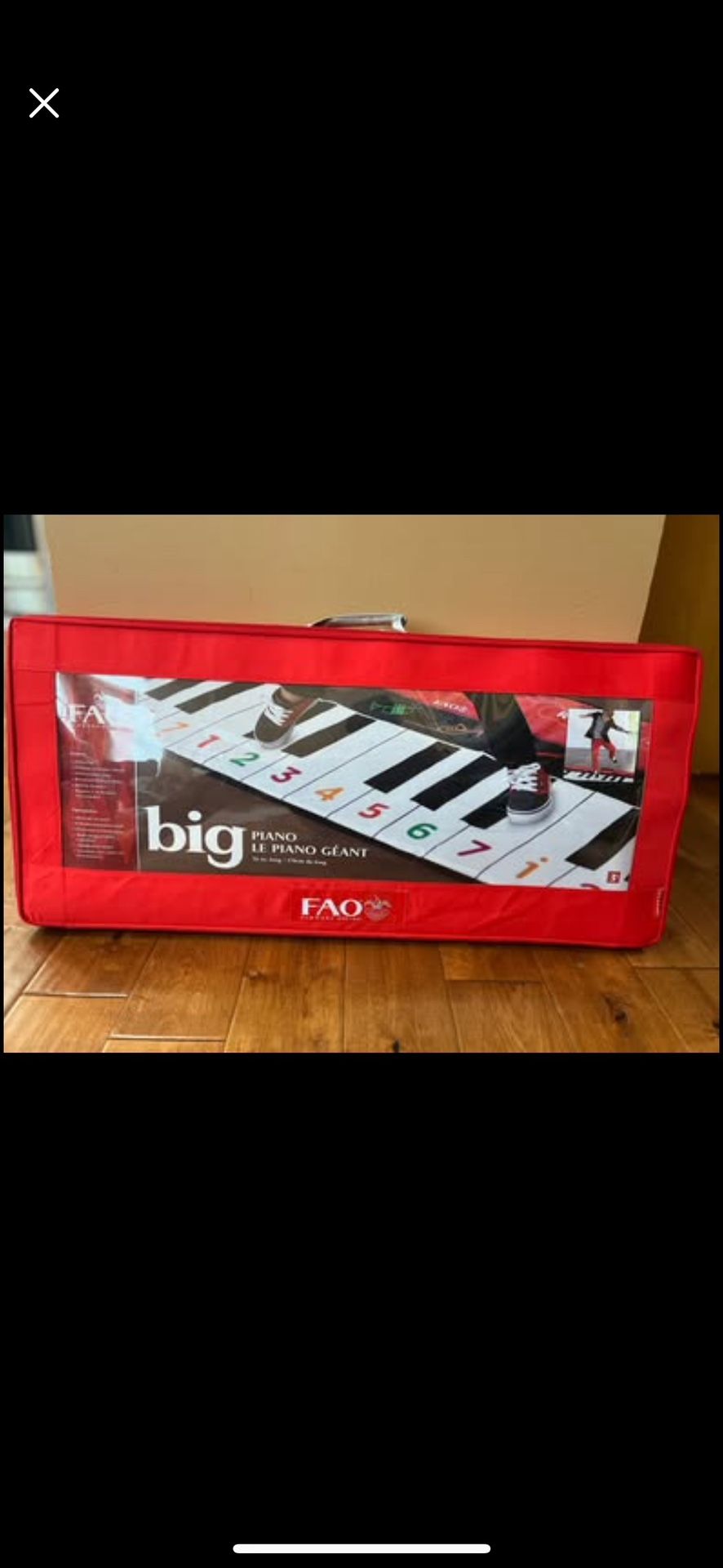 FAO Schwartz- big piano Le Plano Geant