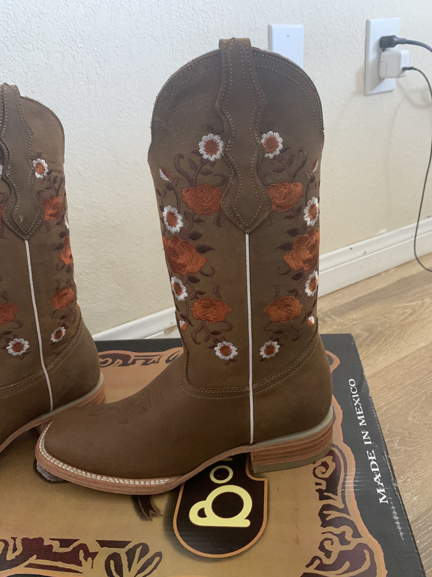 Women’s Boots