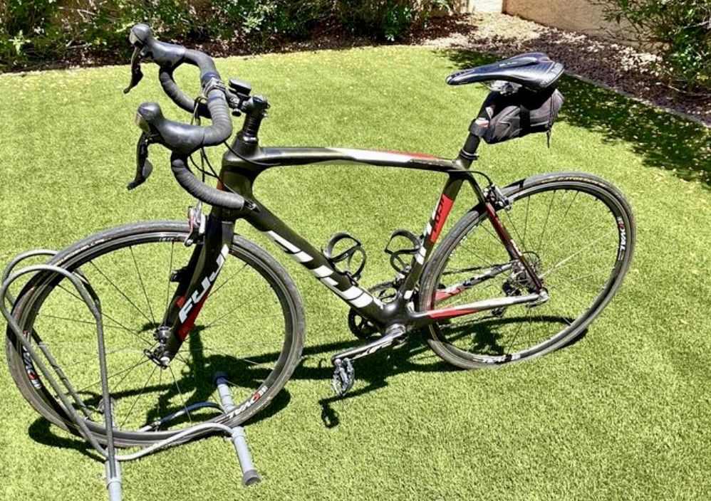 Fuji Gran Fondo road bike