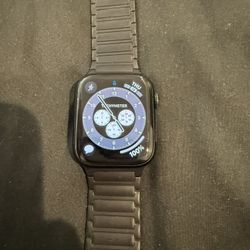 Apple Watch SE 2nd Generation (44mm) 
