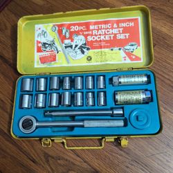 Socket Set