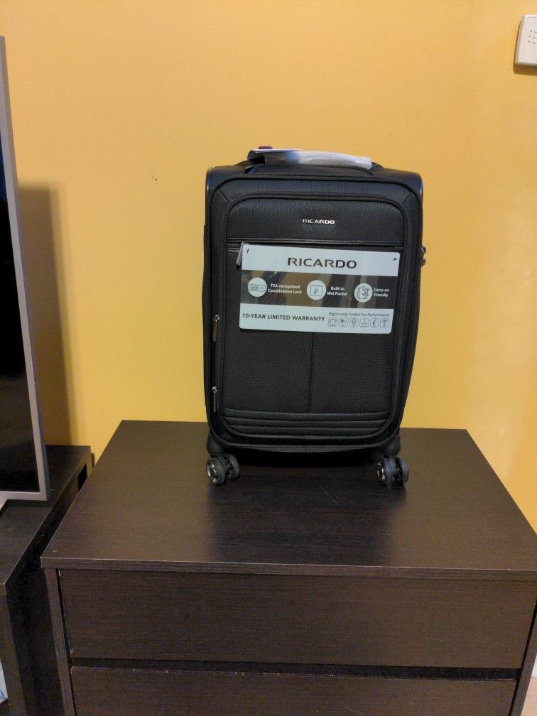 Suitcase Ricardo 22"/14"/9"/ Black